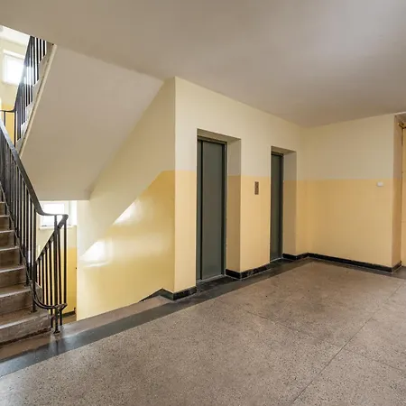 Krasinski Garden Comfort Apartment Warsaw Exterior photo