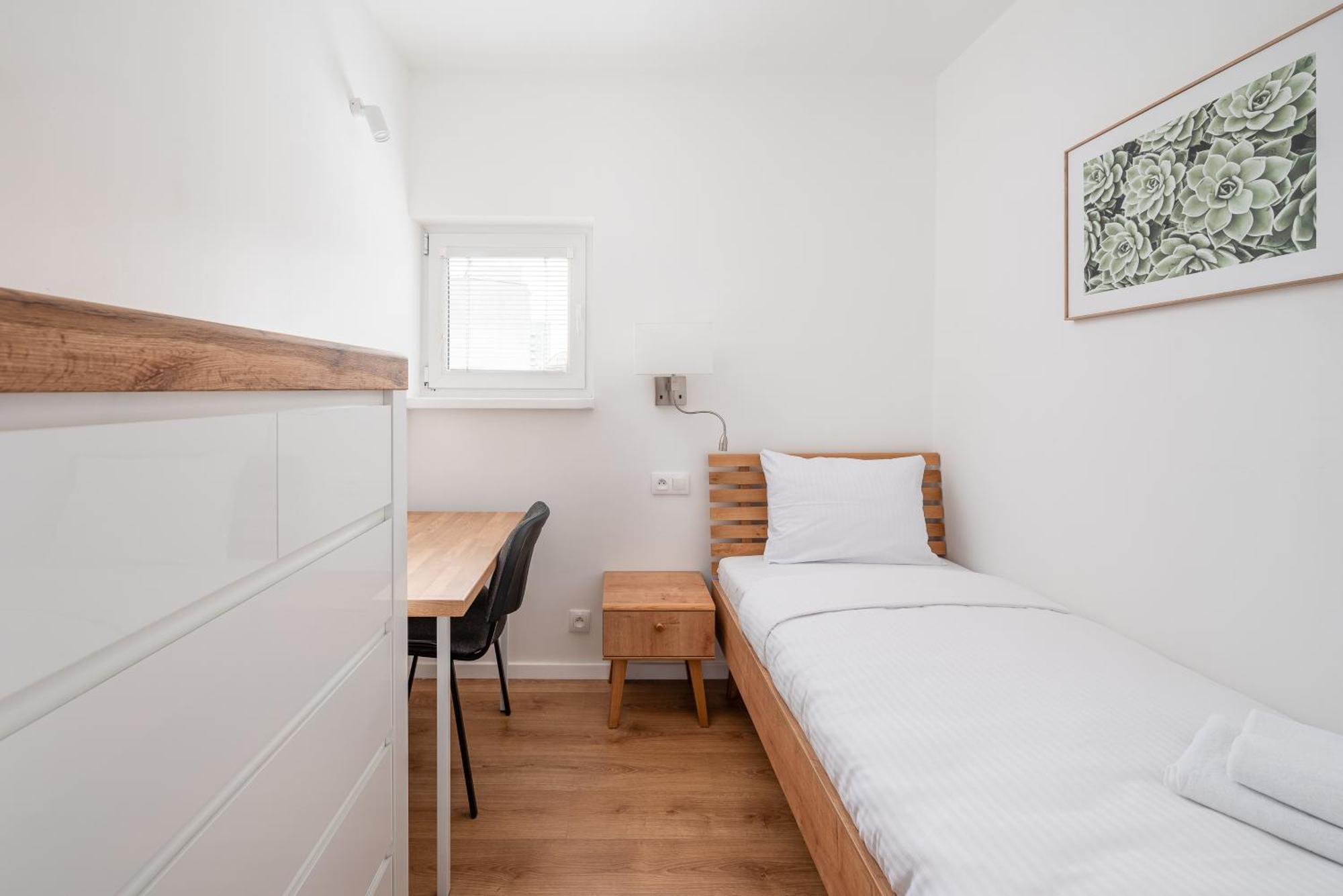 Apartment Krasinski Garden Comfort