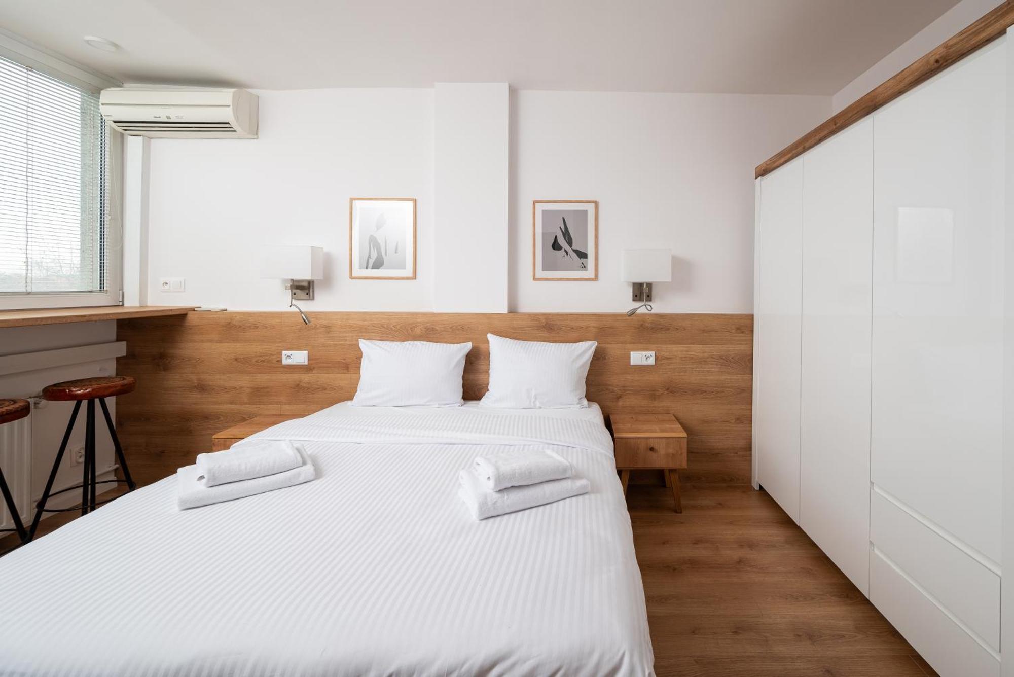 Krasinski Garden Comfort Apartment *